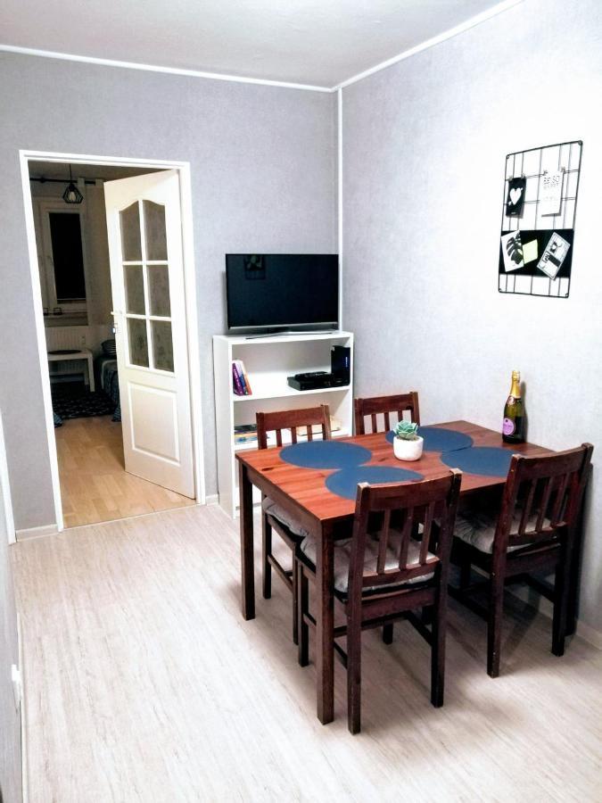 Przyjemna Miejscowka Apartment Гожов Велкополски Екстериор снимка
